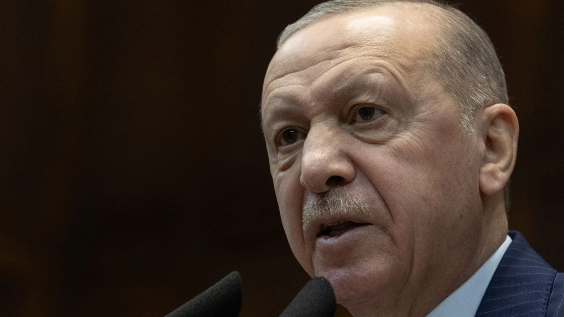 Ердоган преди да посрещне Мицотакис: Духа вятър от Турция