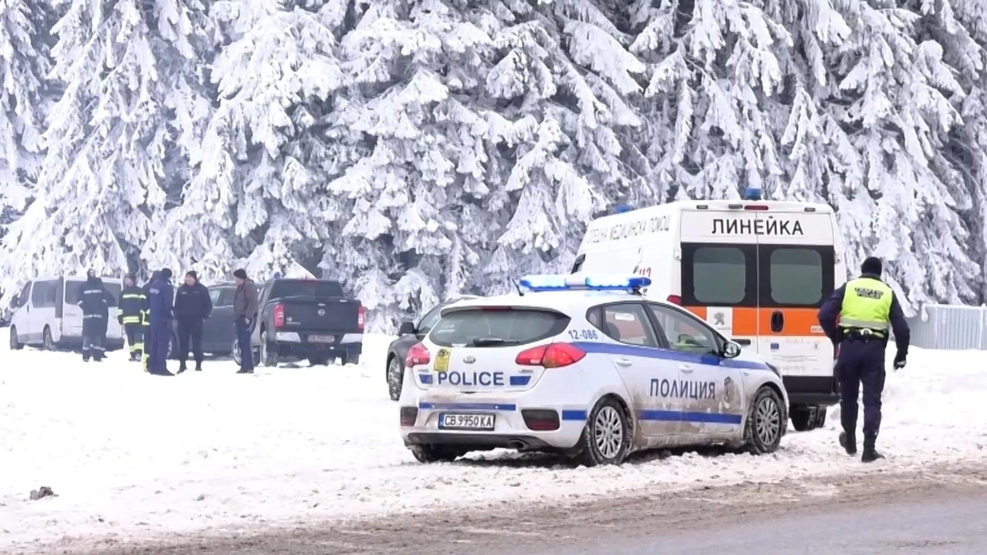 Цял боен арсенал има една от жертвите в "Петрохан": Как се издава разрешително за оръжие?