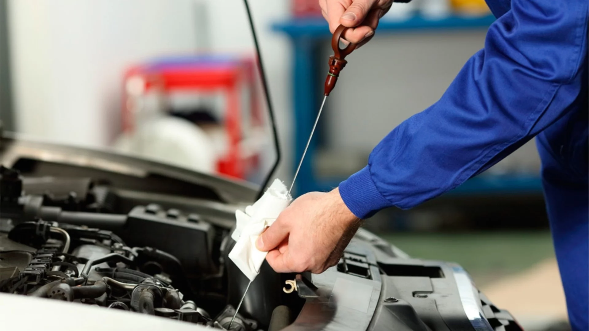 Току-що сменихте маслото на двигателя и то вече е тъмно? Ето защо