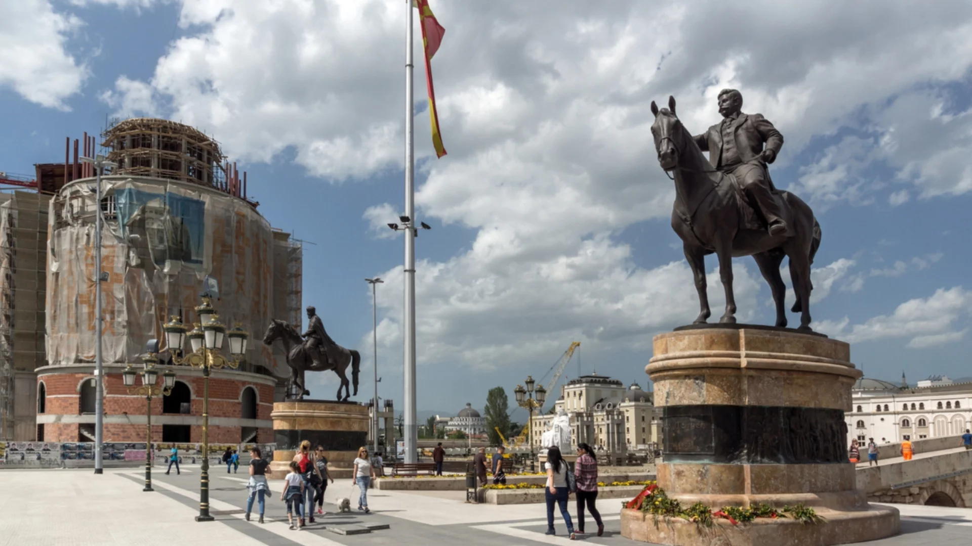 Платформа на Мъск каза, че Гоце Делчев е българин и в Македония полудяха