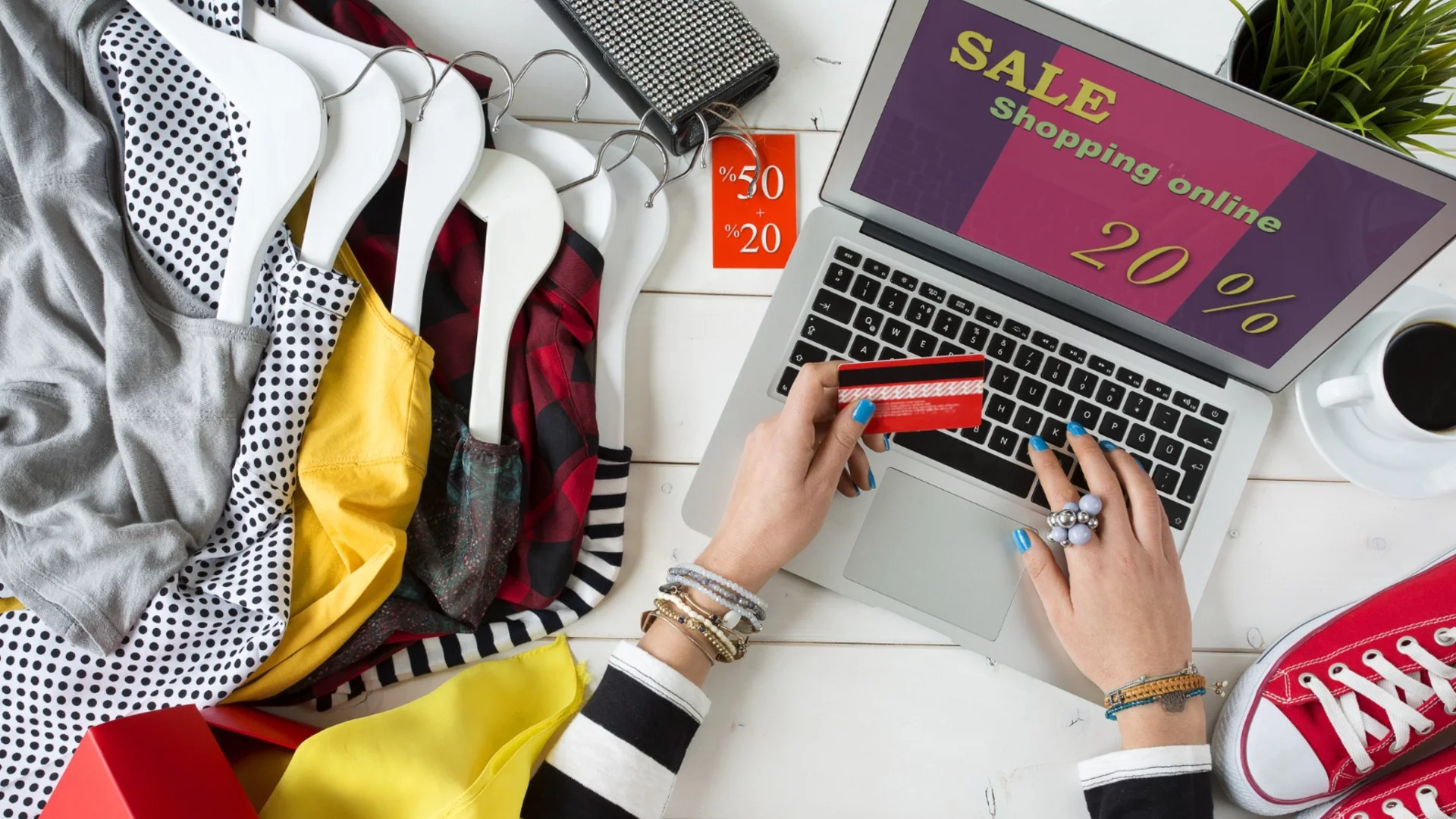 ЕС прие окончателно: Край на безплатното пазаруване от китайски сайтове, удрят ни със солени такси