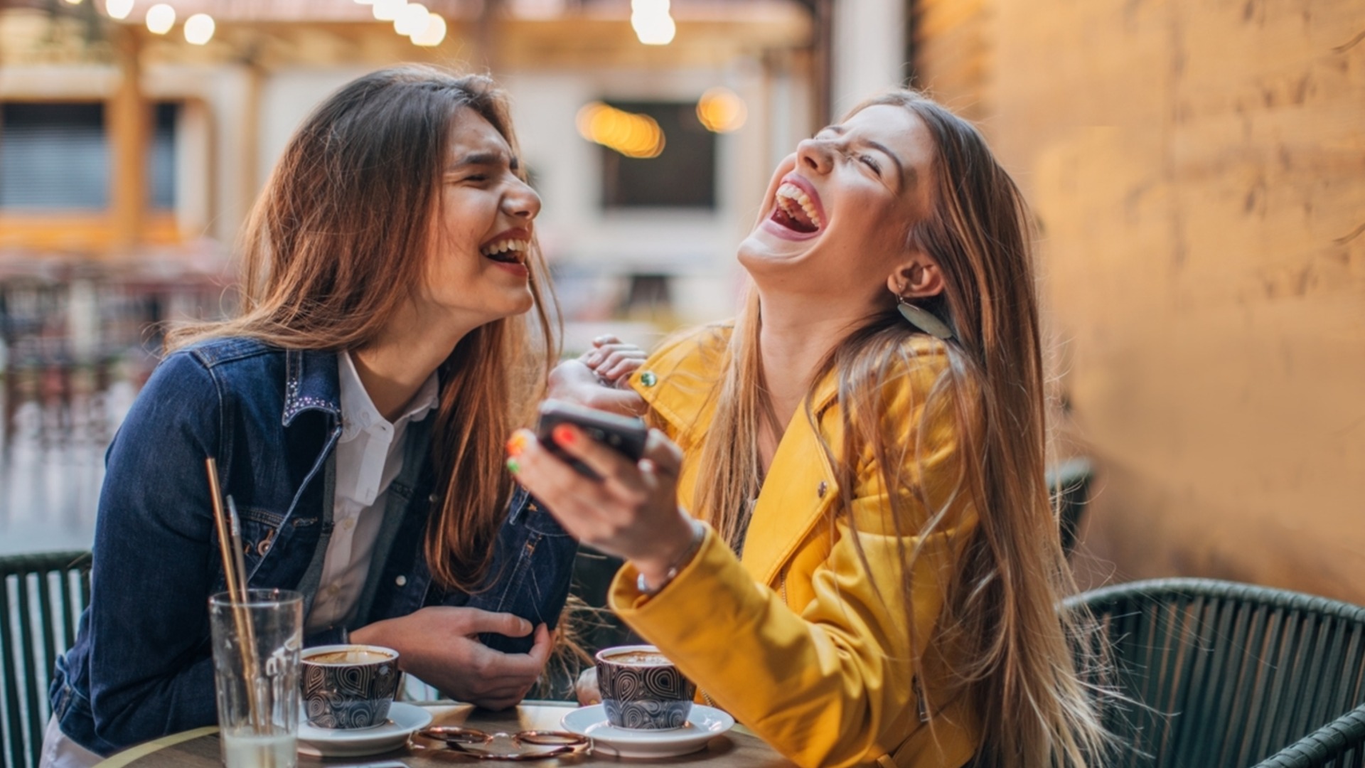 Хороскоп за днес, 13 февруари: Скорпионите ще се смеят на суеверията на петък 13-ти, но Телците ще ги изпитат на гърба си