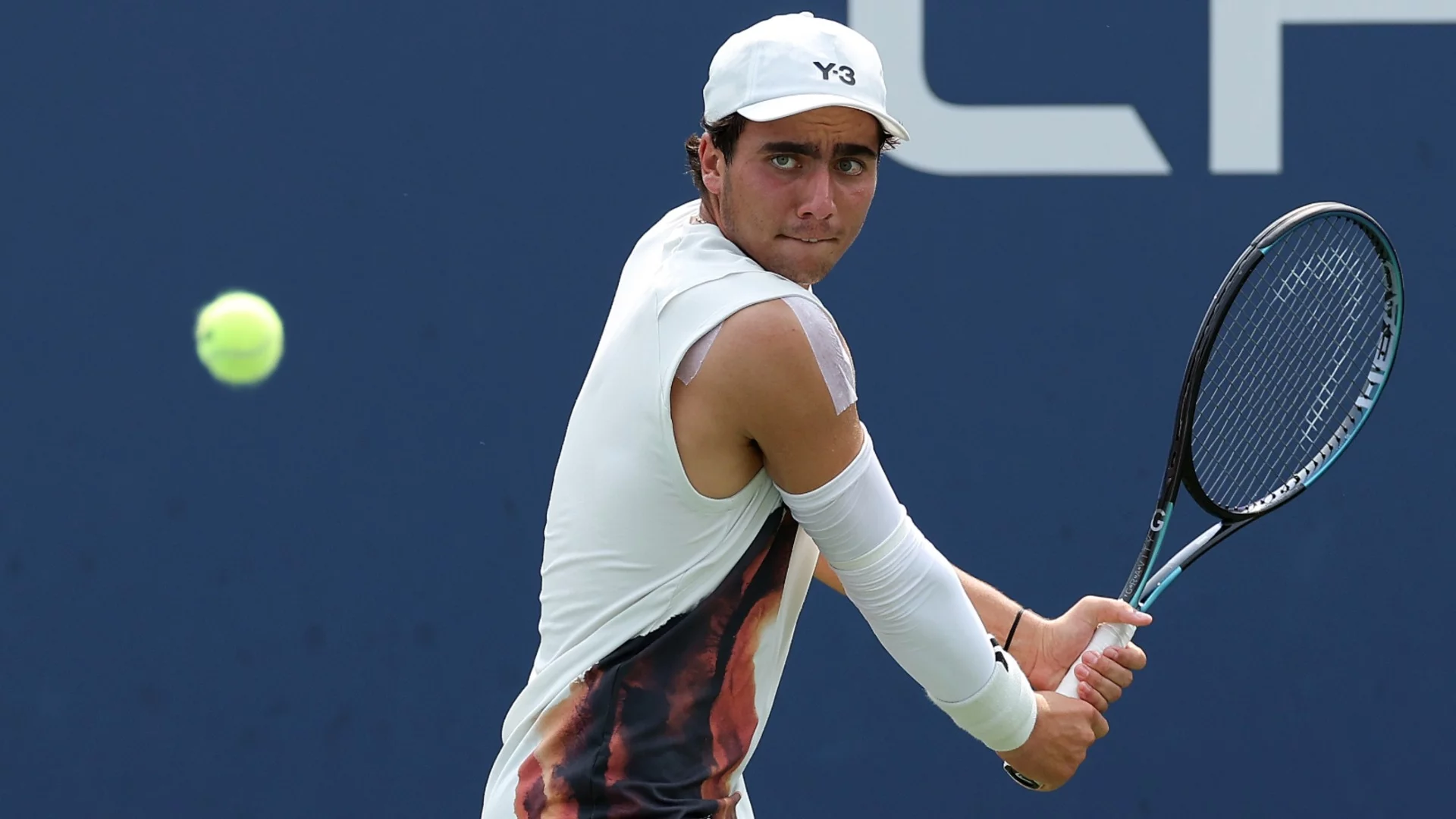 С чужда ракета: Иван Иванов сътвори изумителен обрат за драматична победа в два дни 