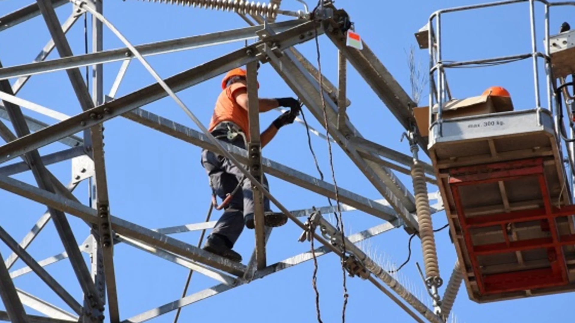 Metlen ще си партнира с водещ производител на стомана в Италия
