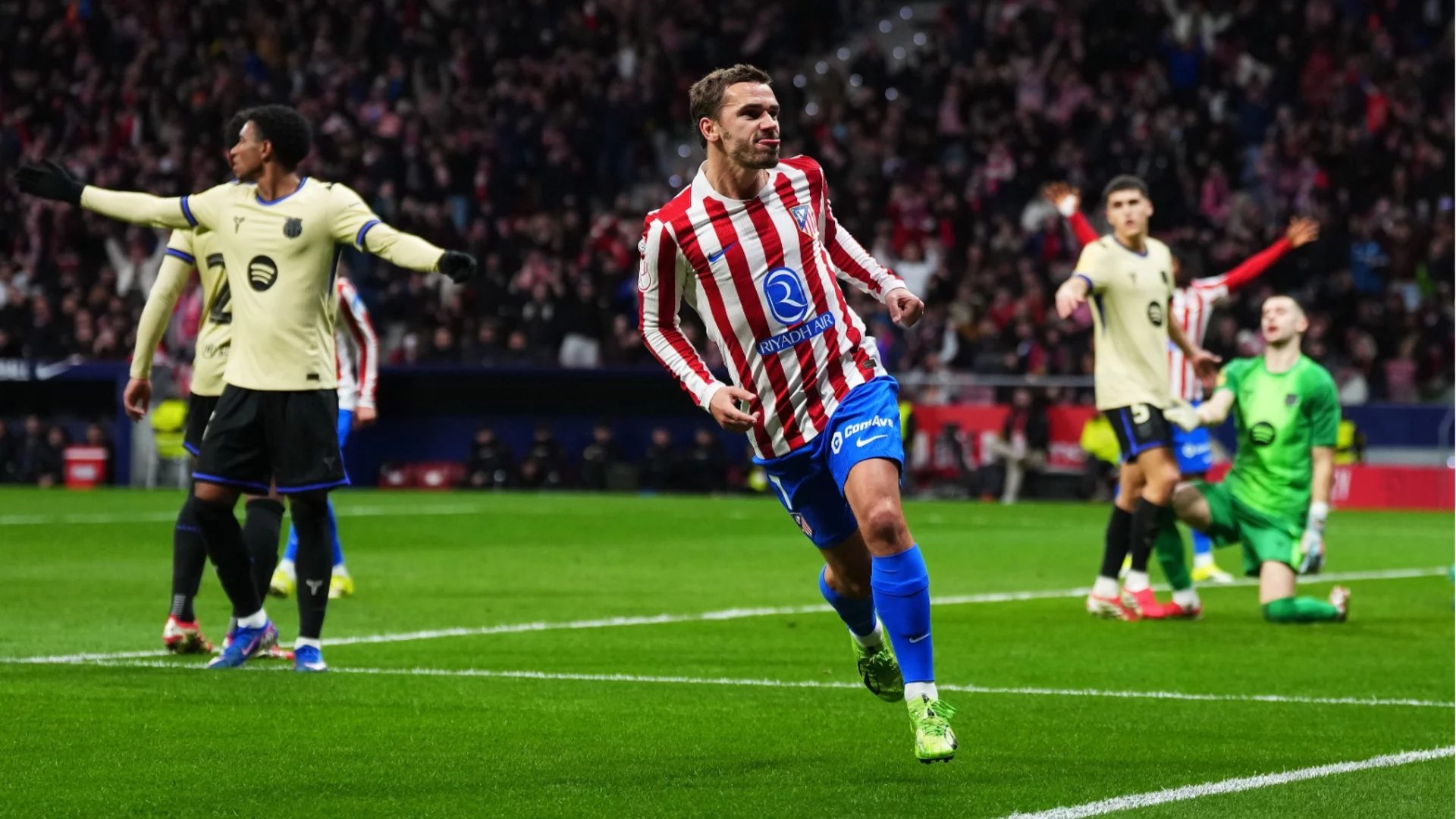 Нечуван бой за Купата на Краля! Атлетико вкара 4 на Барса за полувреме - само чудо ще спаси каталунците