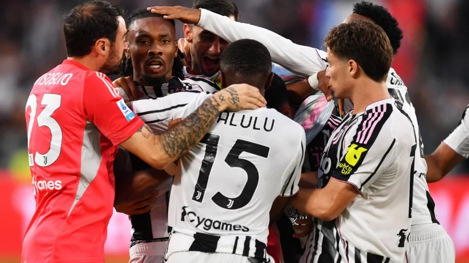 Двоен удар: Манчестър Юнайтед иска двама от най-добрите защитници в Серия А