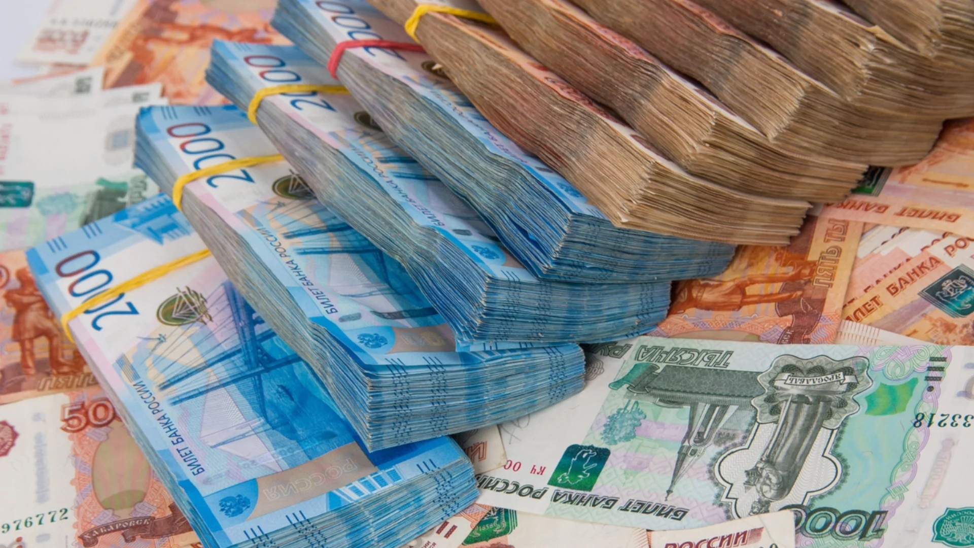 Външният дълг на Русия изхвърча над граница, невиждана от 20 години