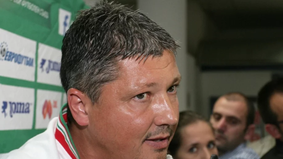 Любо го ценеше, а той му обърна гръб: Ето кой подписа с Ботев Враца