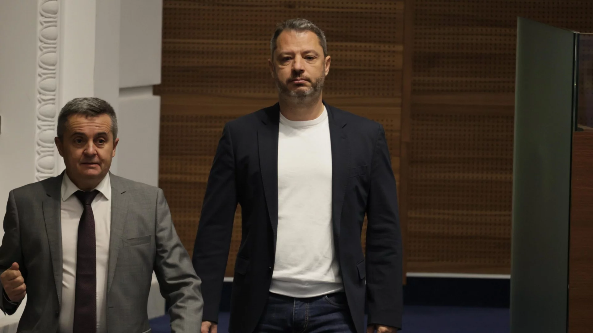 Делян Добрев наруши мълчанието и сложи точка: Тръгва ли си от ГЕРБ?