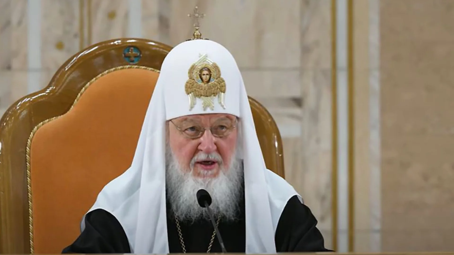 Бог не дава по-високи заплати, коли и къщи: Патриарх Кирил с инструкции за какво да не се молят руснаците