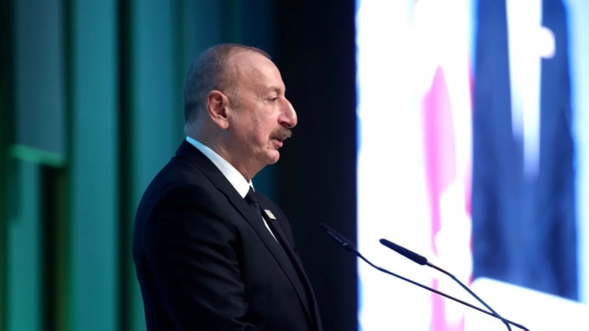 Сърбия и Азербайджан ще строят съвместно газова електроцентрала