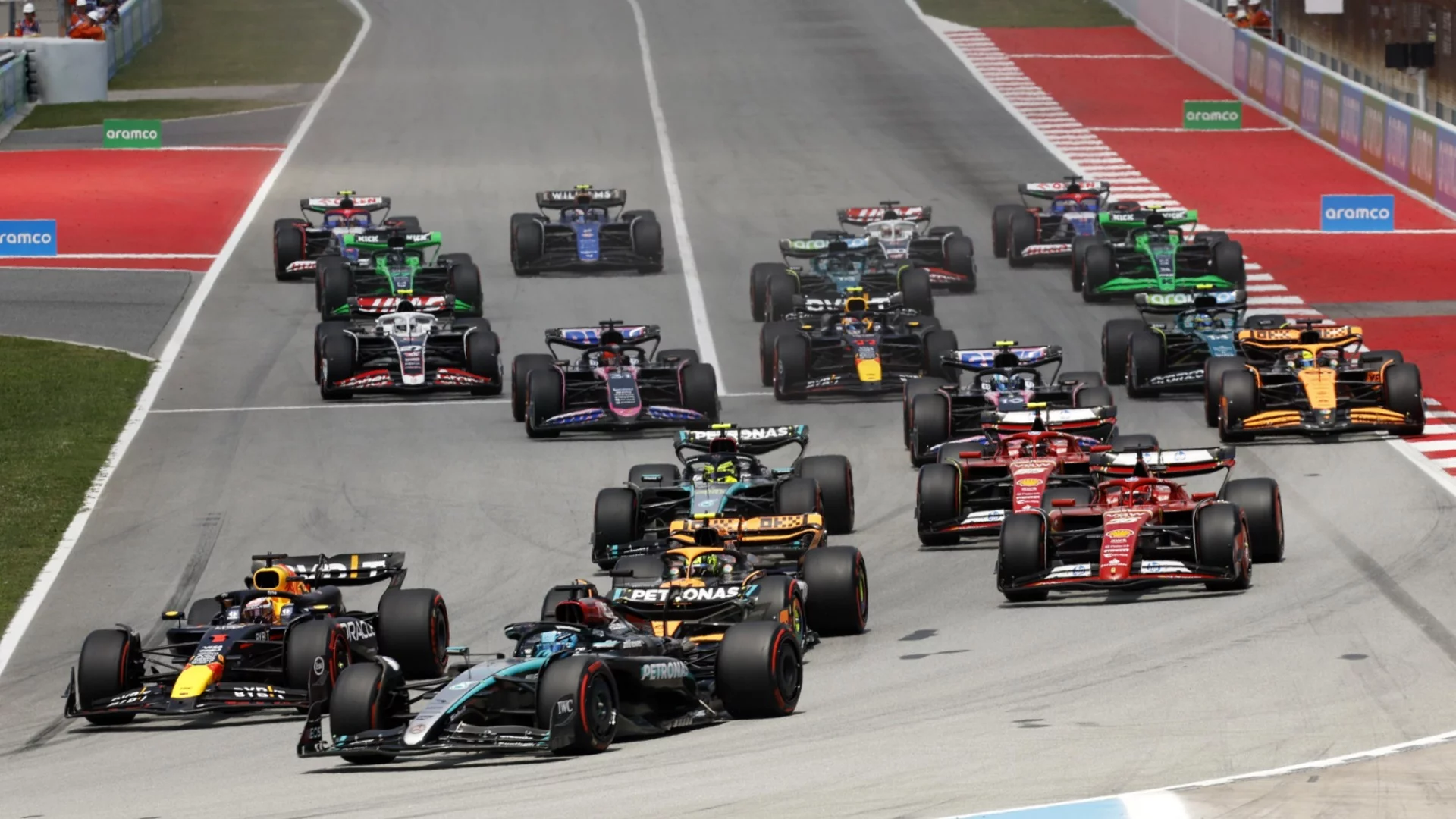 "Разликата е плашеща": Отборът "еталон" след тестовете на Формула 1 в Бахрейн