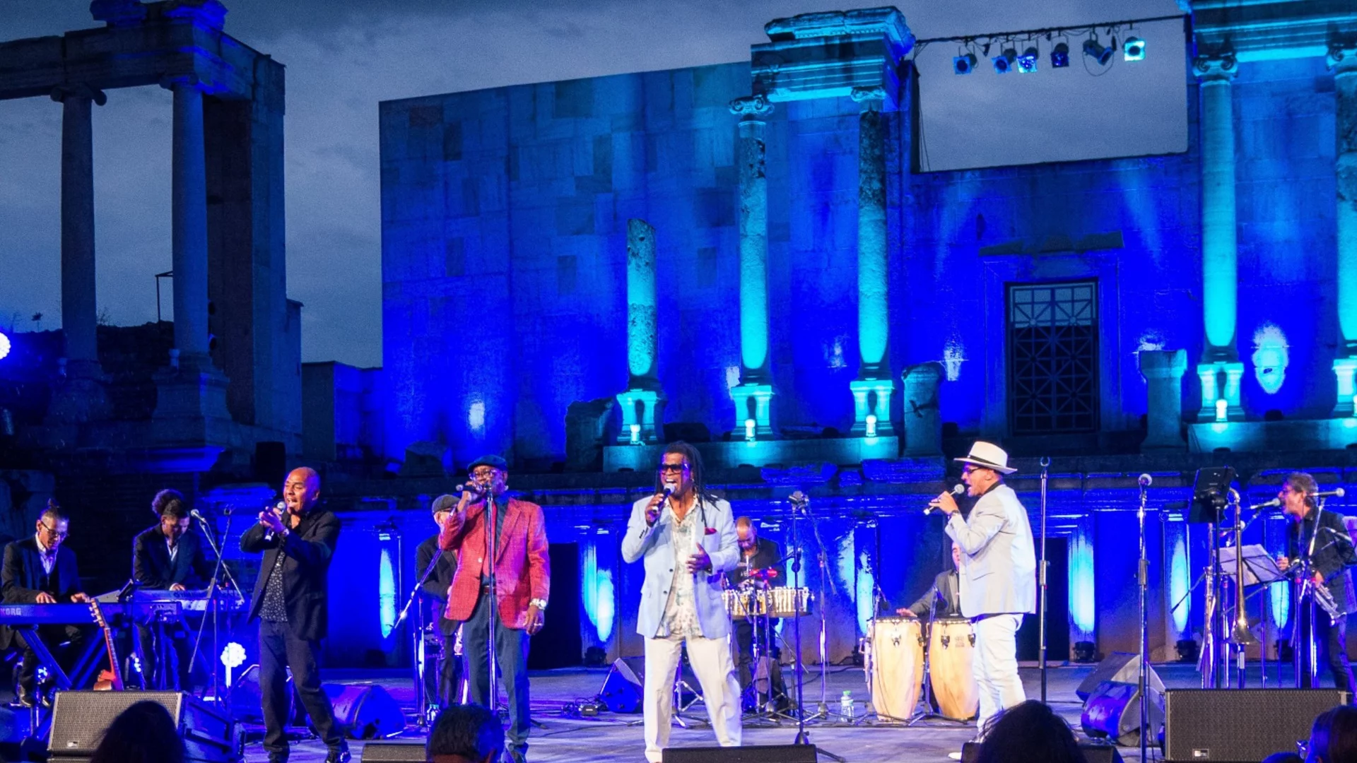 Броени дни до концерта The Sons of Buena Vista в София – цялата зала ще бъде дансинг