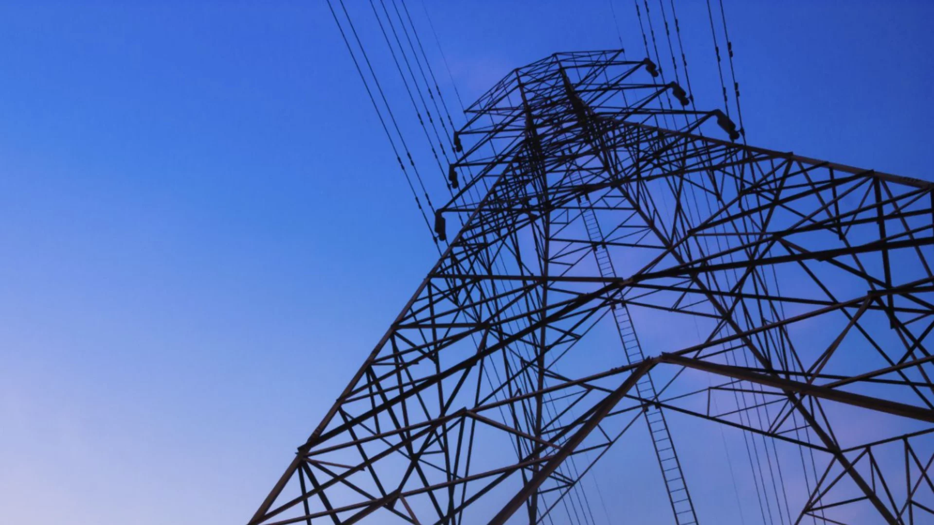 Повече от двойно: Скок на цената на тока в Румъния