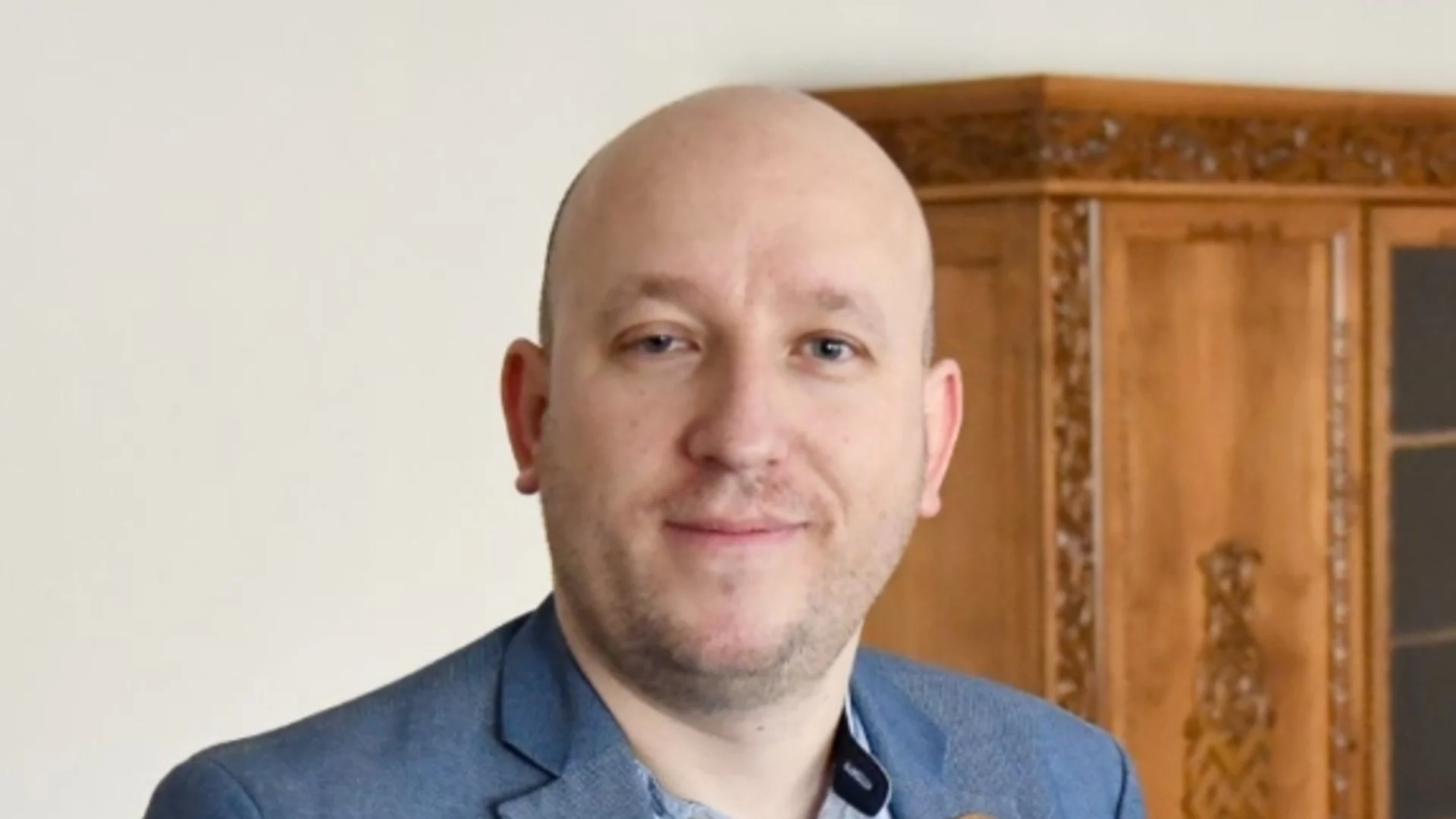 "Изроди" и "въображаеми българи": На Илинден - Тирана не й остана нищо друго освен език на омразата