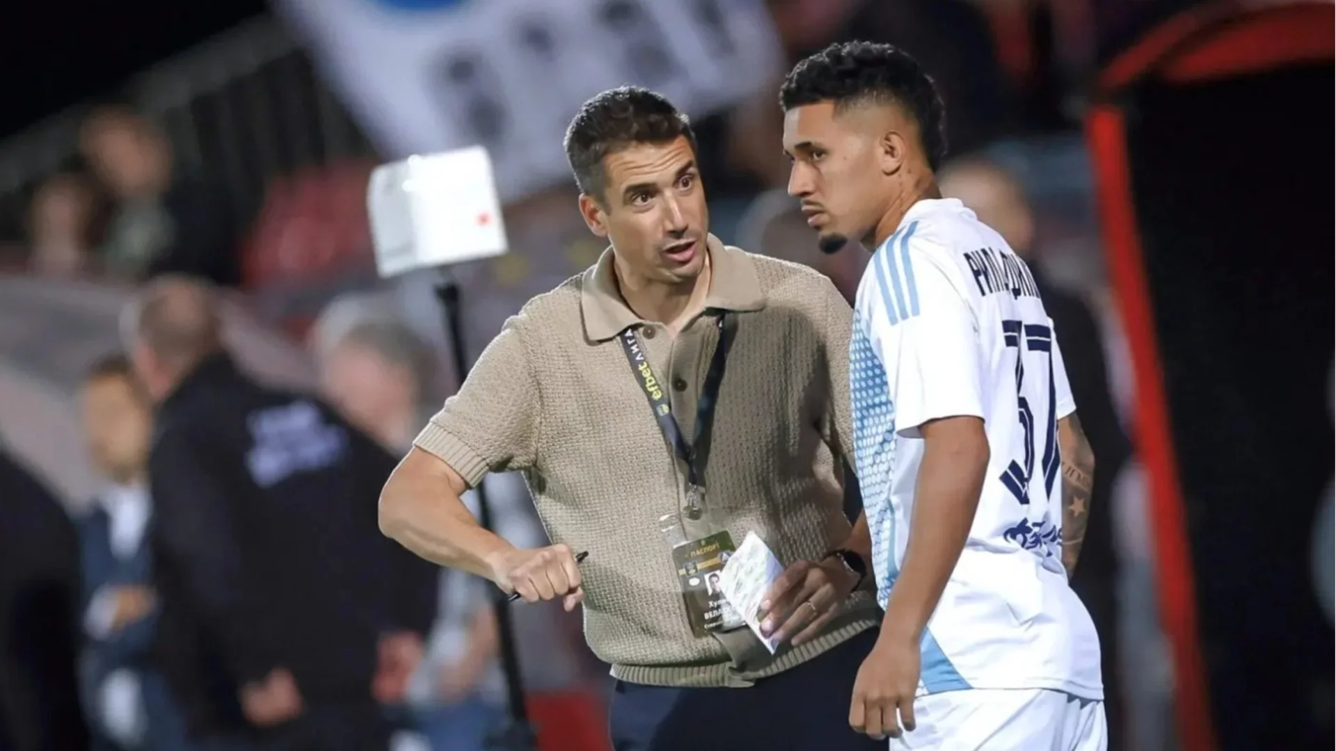 Левски разкарва трансферно желание на Веласкес, по което "сините" работиха с месеци