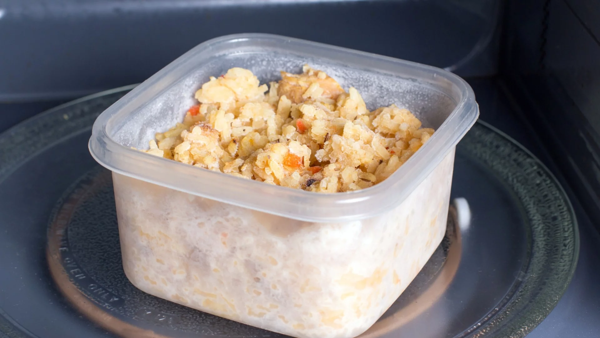 Никога не затопляйте това в микровълновата – рискът е голям