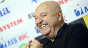 Венци Стефанов няма спирка: Посече Левски и Боримиров с нов култов лаф