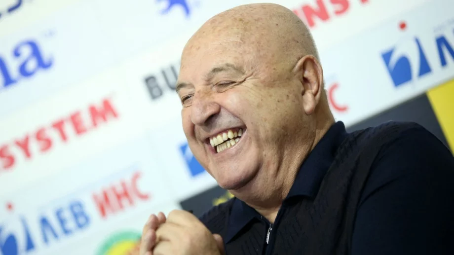 Венци Стефанов няма спирка: Посече Левски и Боримиров с нов култов лаф