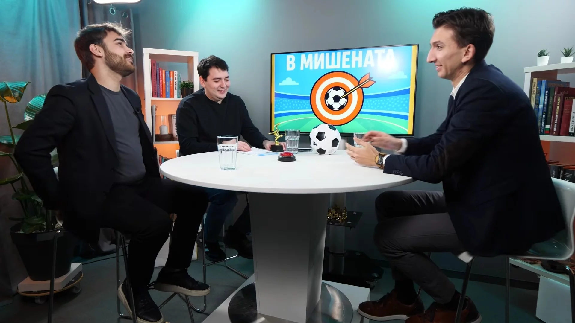 "В мишената": Ще продължи ли Лудогорец в Европа и кой ще вземе българските дербита? (ВИДЕО)