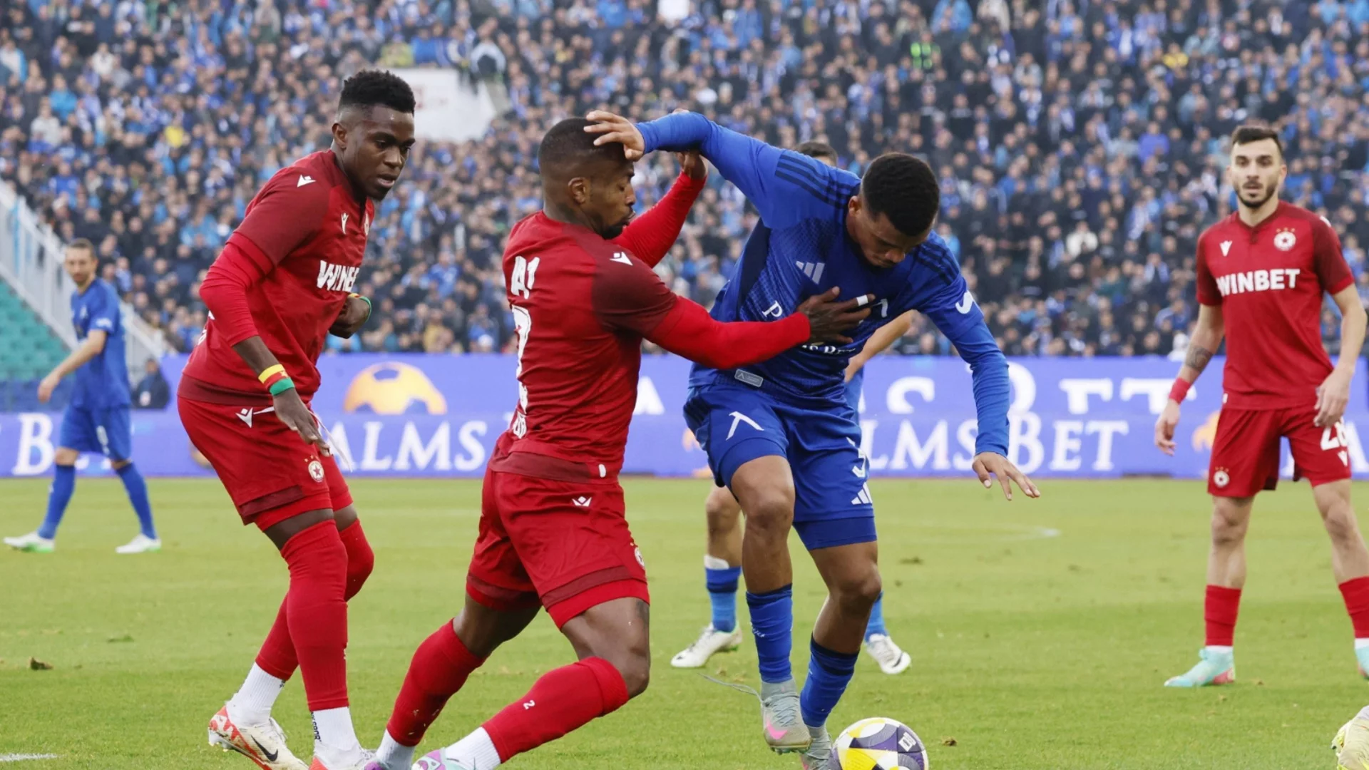 Променят датата на Вечното дерби заради изборите: Вижте кога ще се играе ЦСКА - Левски