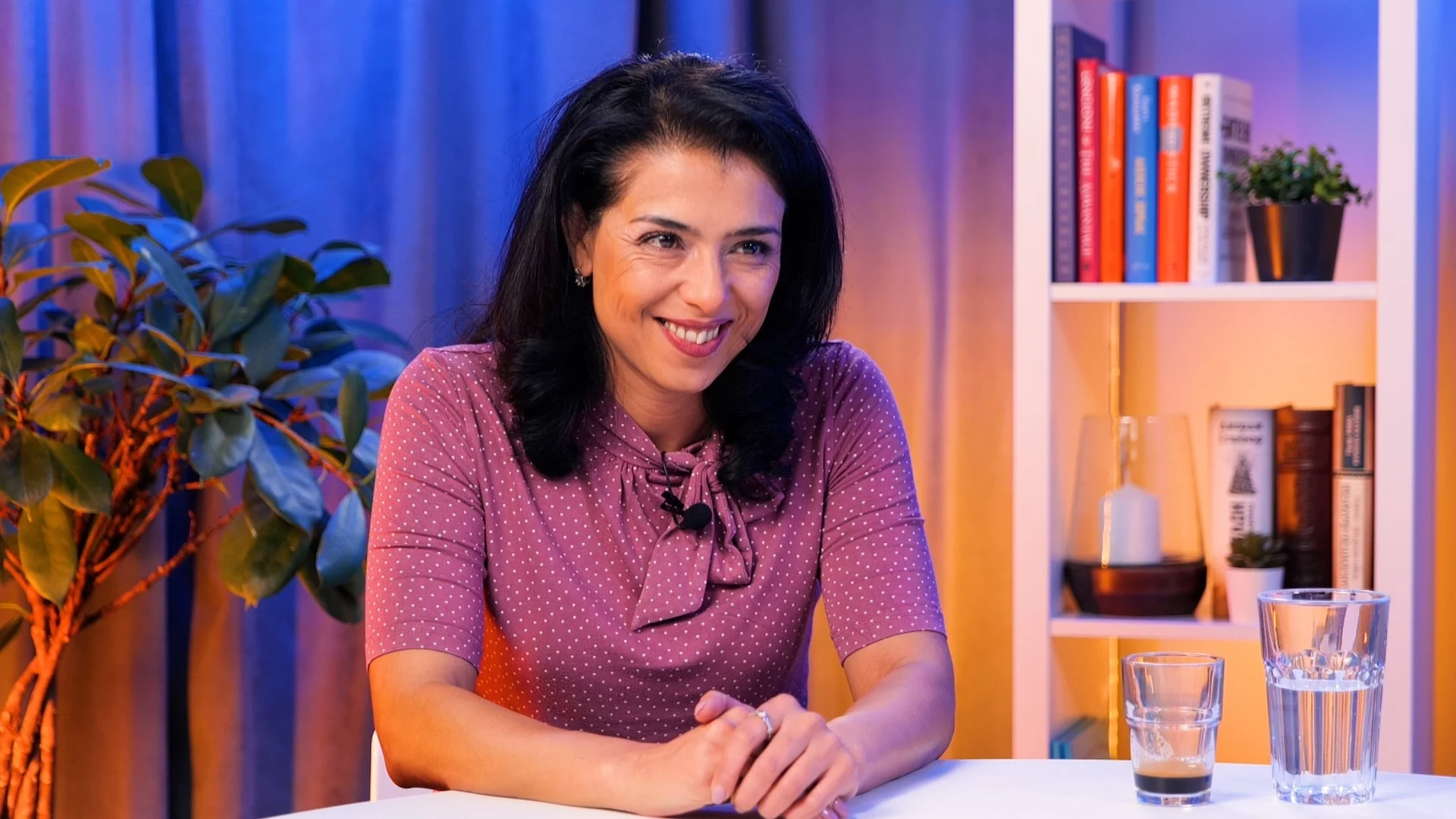 "НПО-тата да плетат чорапи" - цинизмът на Ваня Григорова, който взриви гражданския сектор (СНИМКИ)