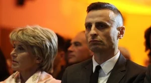 Официално: Одобри ли Илияна Йотова Димитър Бербатов за спортен министър?