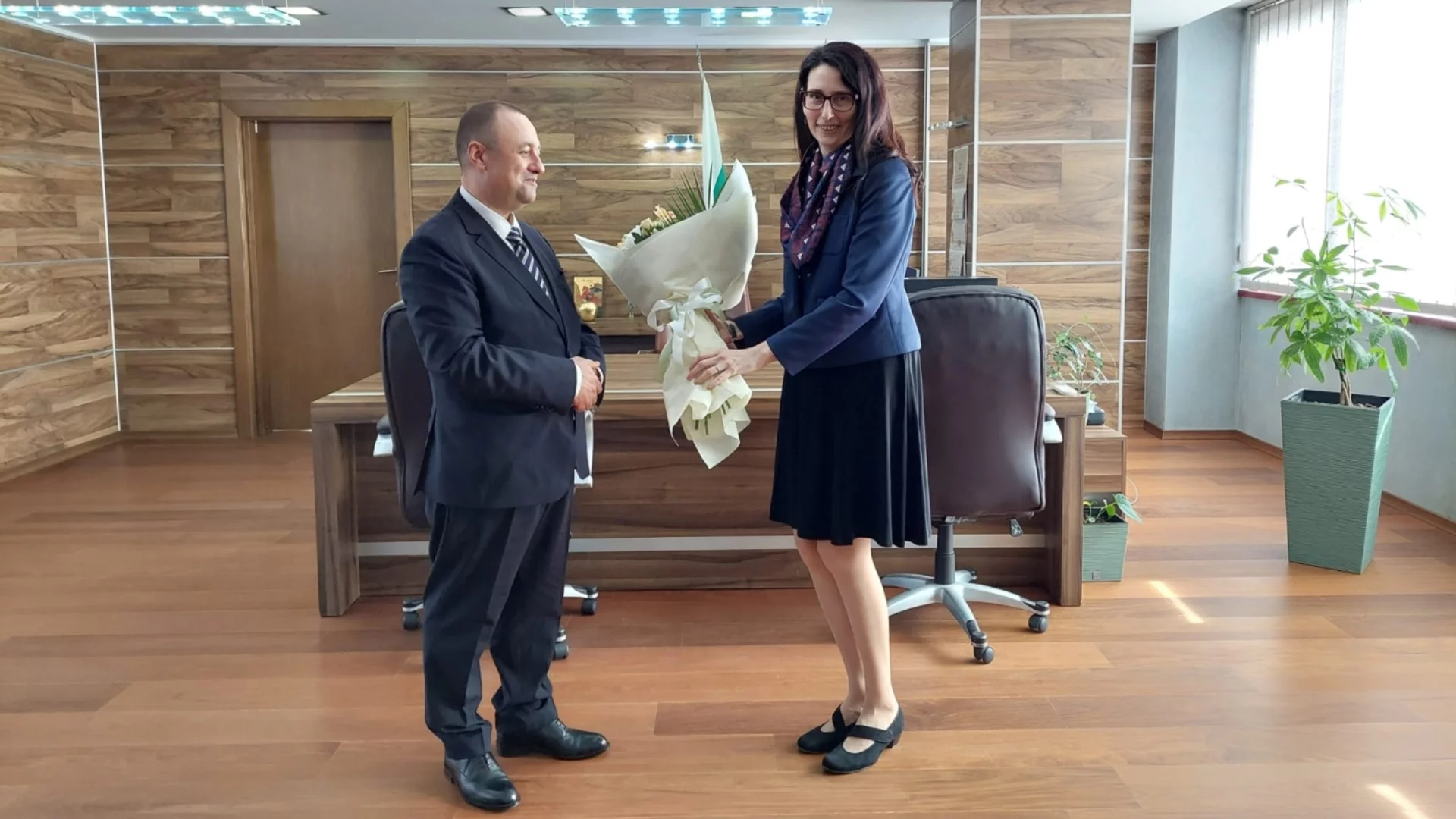 Пълна прозрачност в проектите: Новият регионален министър пое властта от Иванов