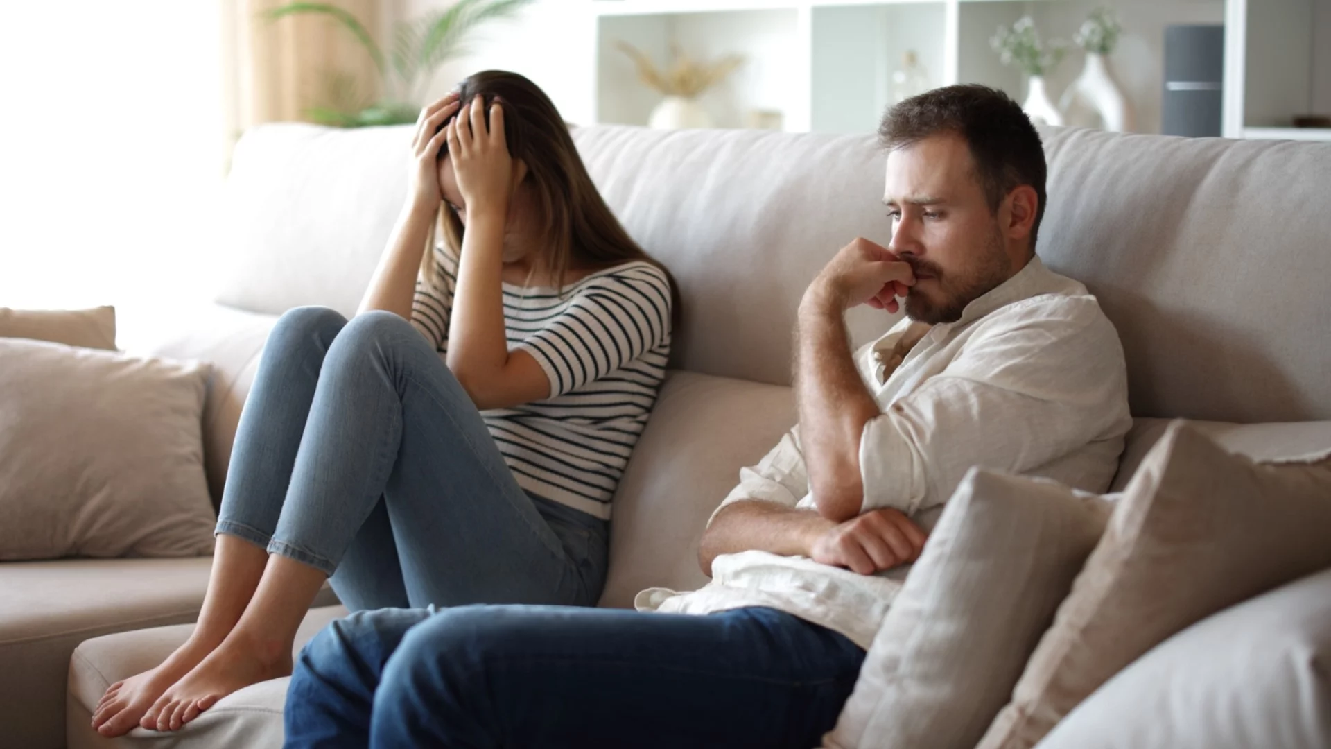 Учени: На каква възраст партньорите най-често си изневеряват