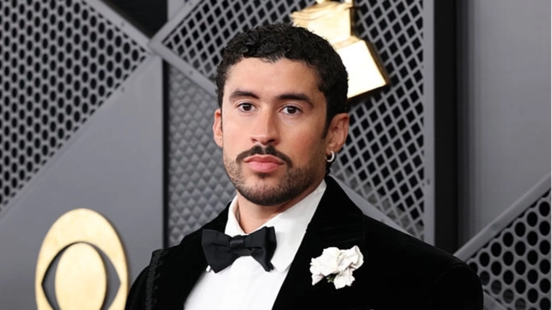 Латино звездата Бед Бъни с главна роля в драматичен филм (СНИМКИ)