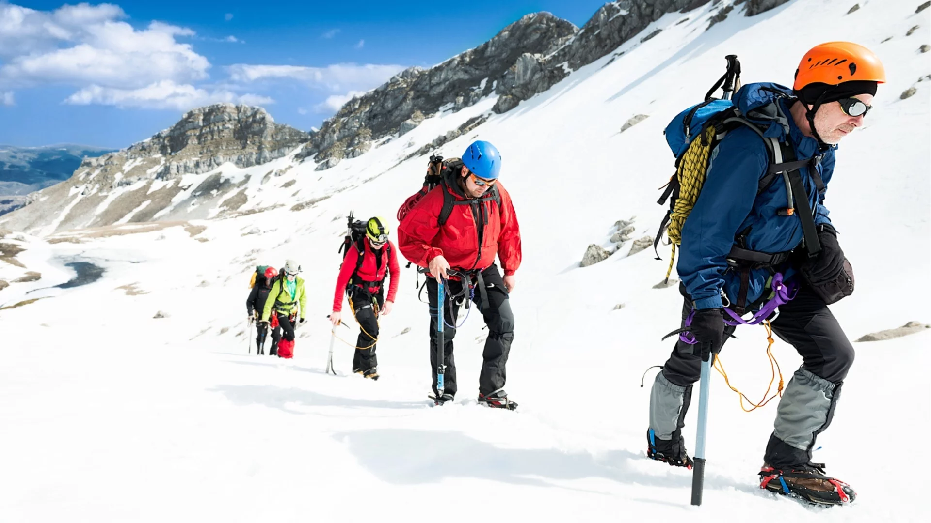 Акция в Стара планина: издирват турист до връх Голям Кадемлия