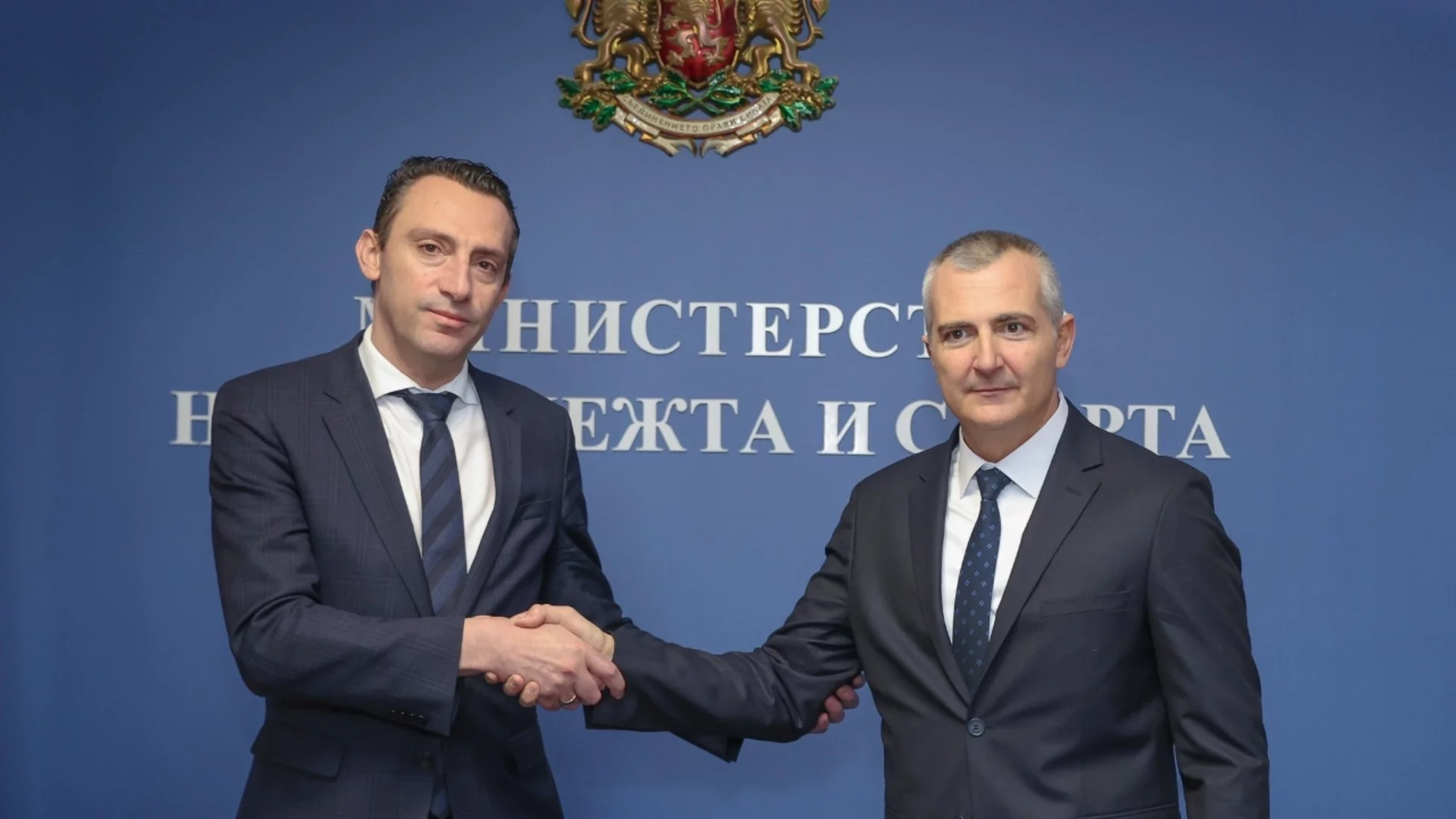 Подкрепа за младите хора и спортистите: Министър Илиев встъпи в длъжност