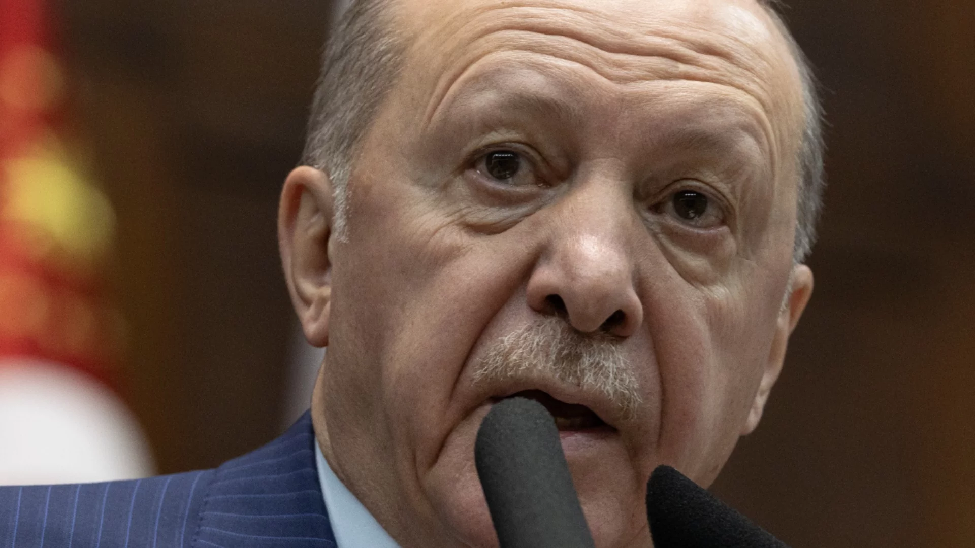 "Турция се талибанизира": Манифест с хиляди подписи, Ердоган с бърза реакция