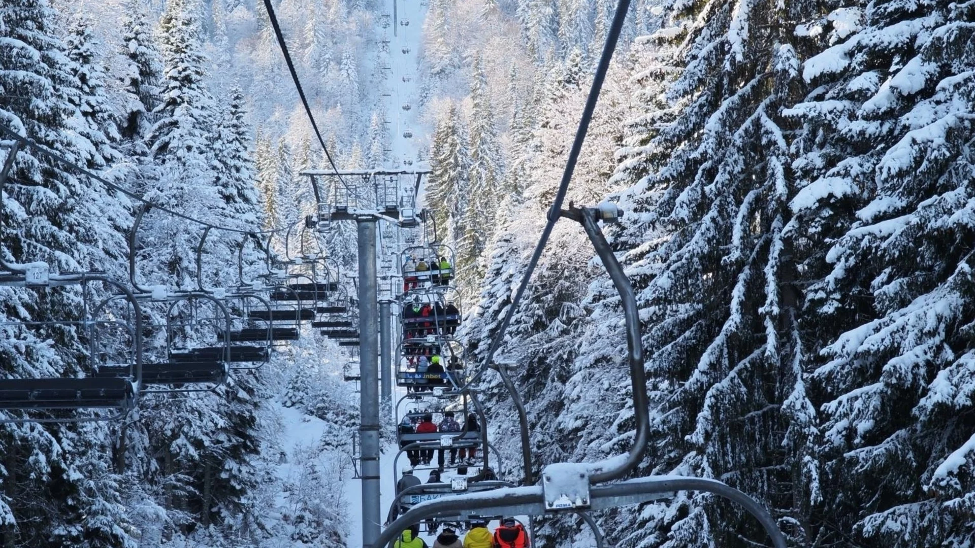 Инцидент на лифта: Дете падна пред очите на скиорите (ВИДЕО)