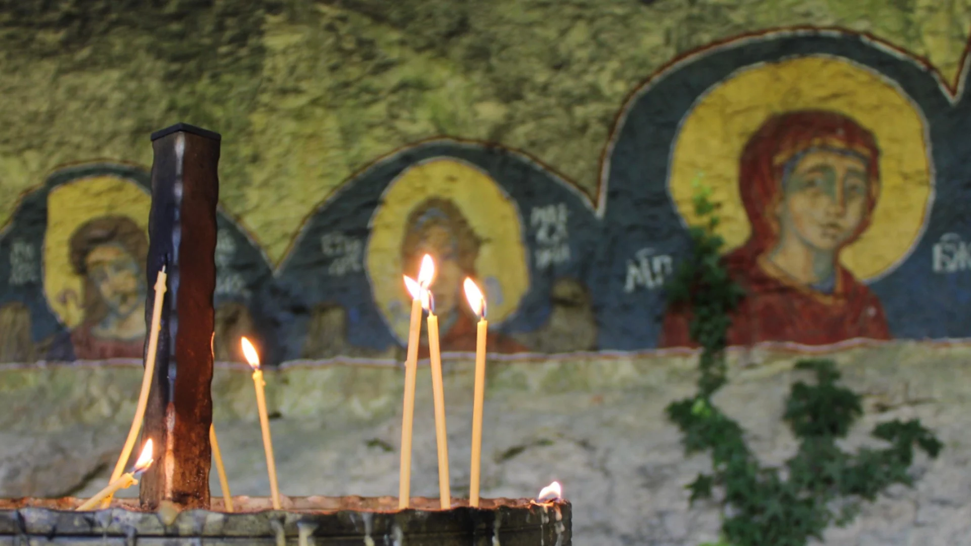 21 февруари в историята: Борбата за българската църква продължава, в  Цариград е свикан църковен събор 