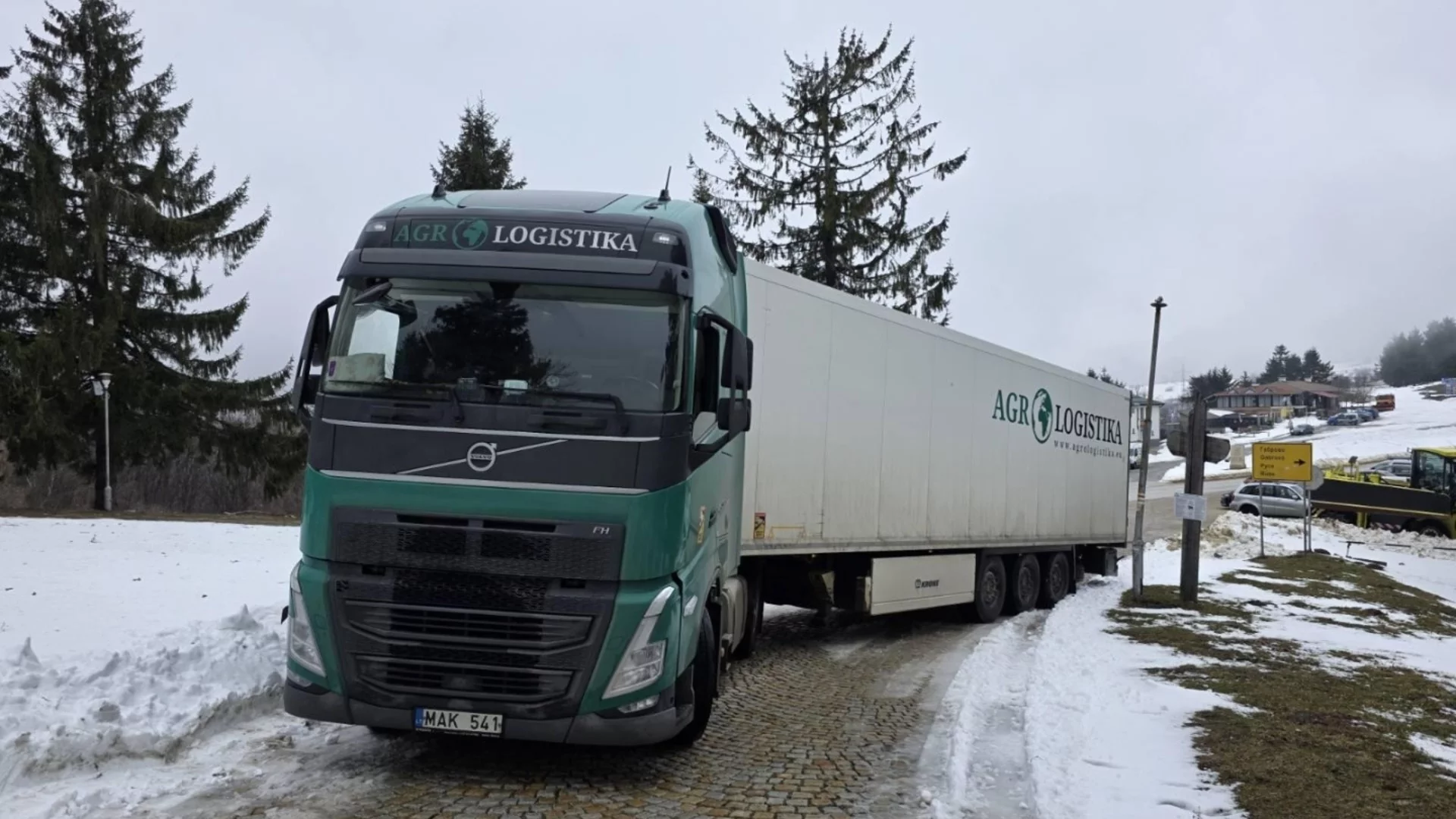 Тир заседна между прохода Шипка и Бузлуджа