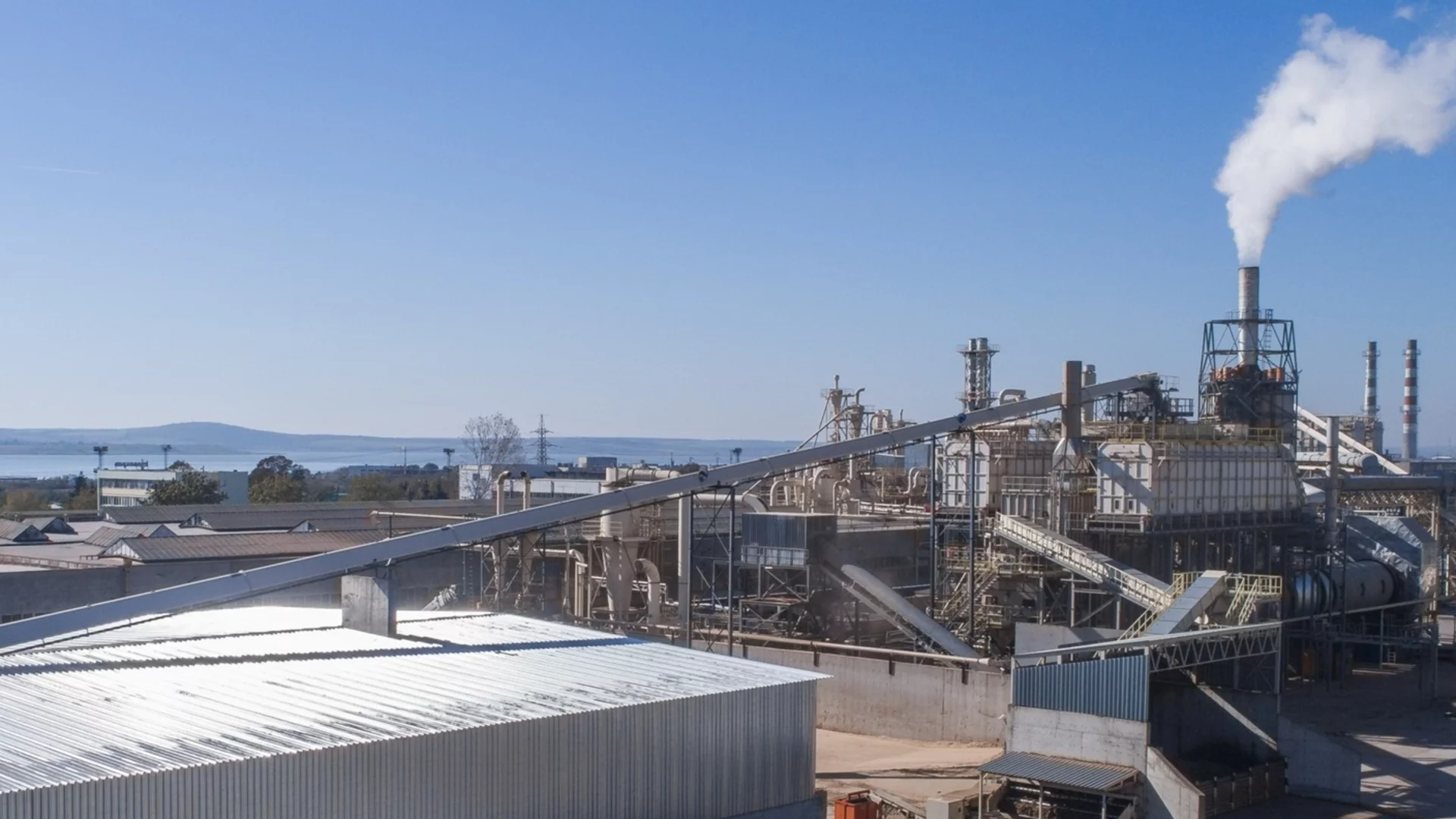 ВАС потвърди спирането на "Кроношпан"