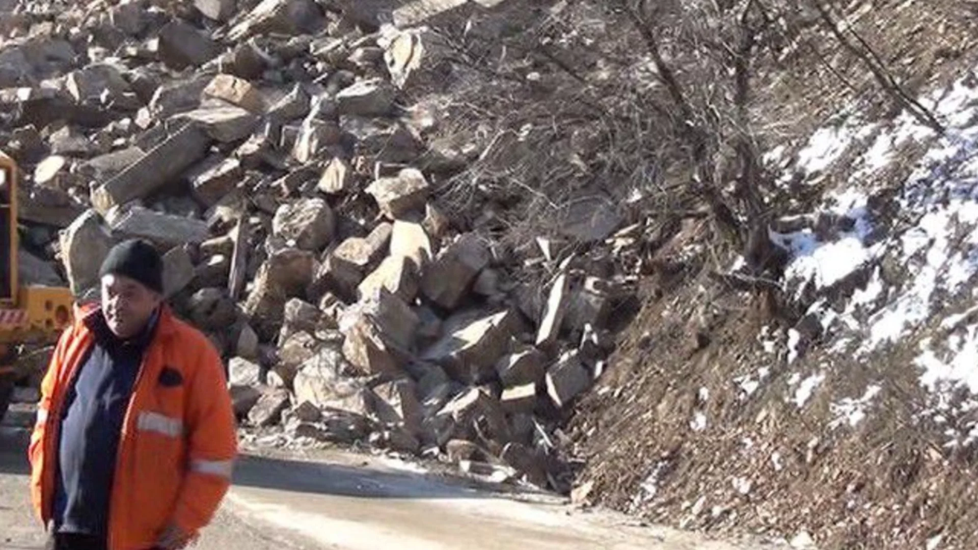 Затварят пътя София - Самоков 