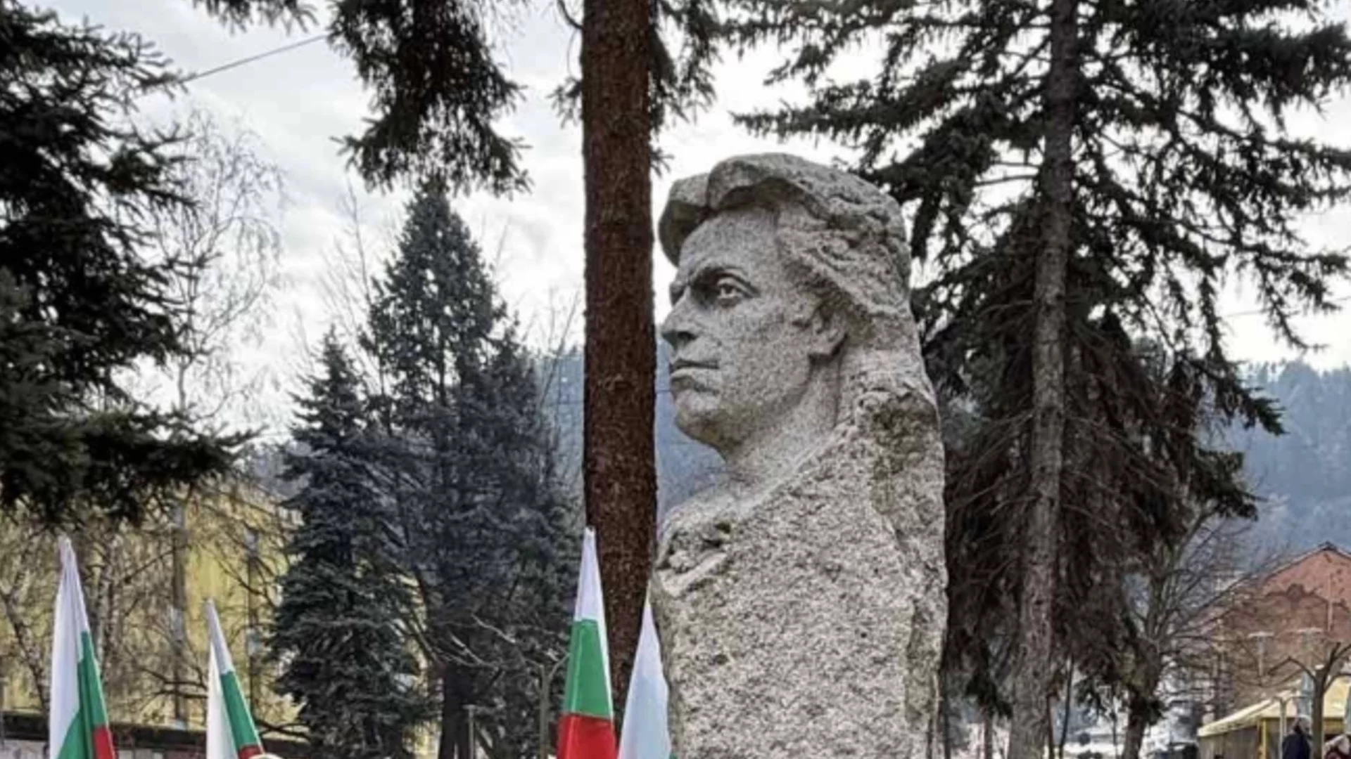 Кюстендил се преклони пред паметта на Васил Левски