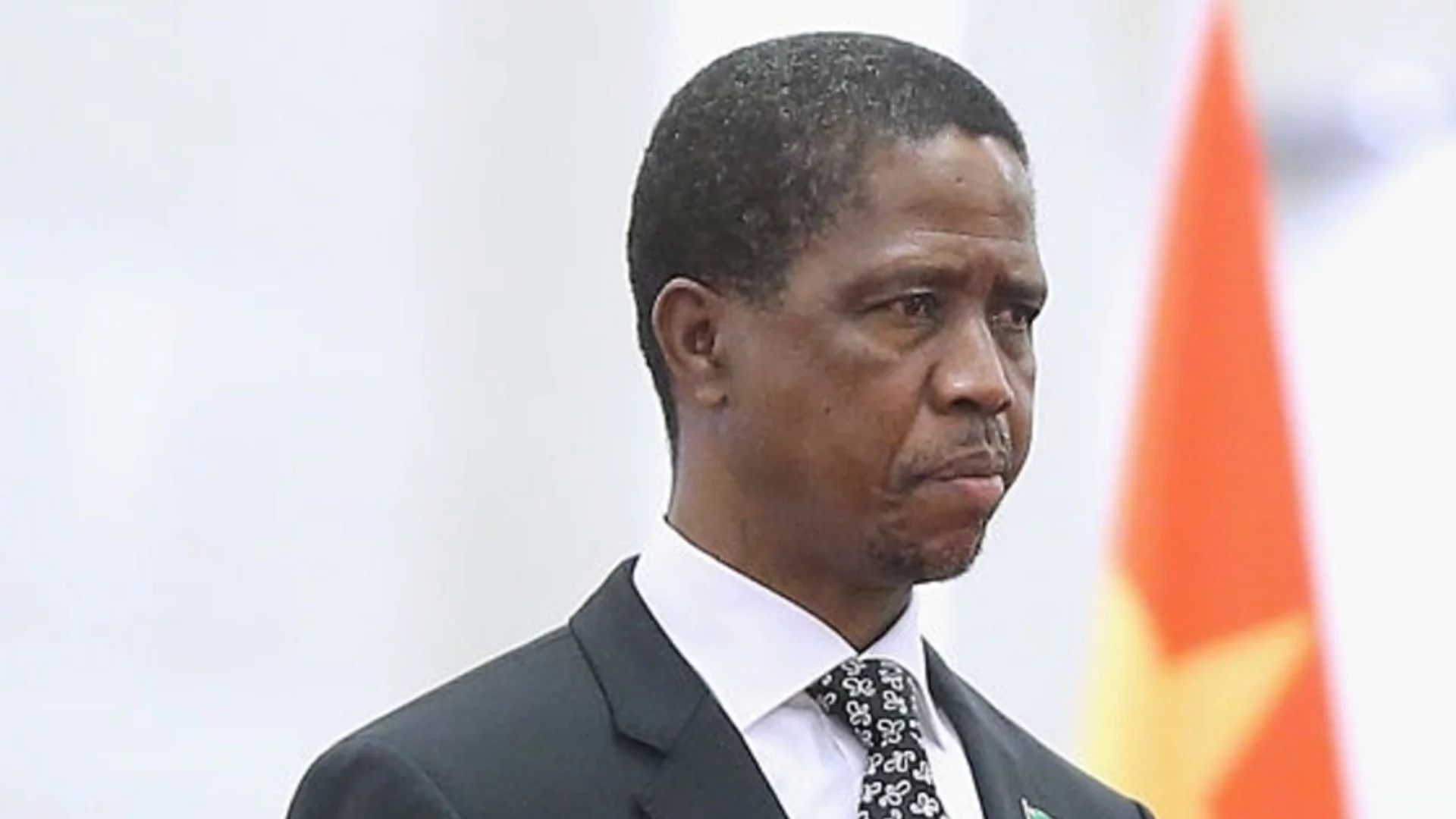 Чакат го да се върне? Бившият президент на Замбия лежи непогребан от 8 месеца