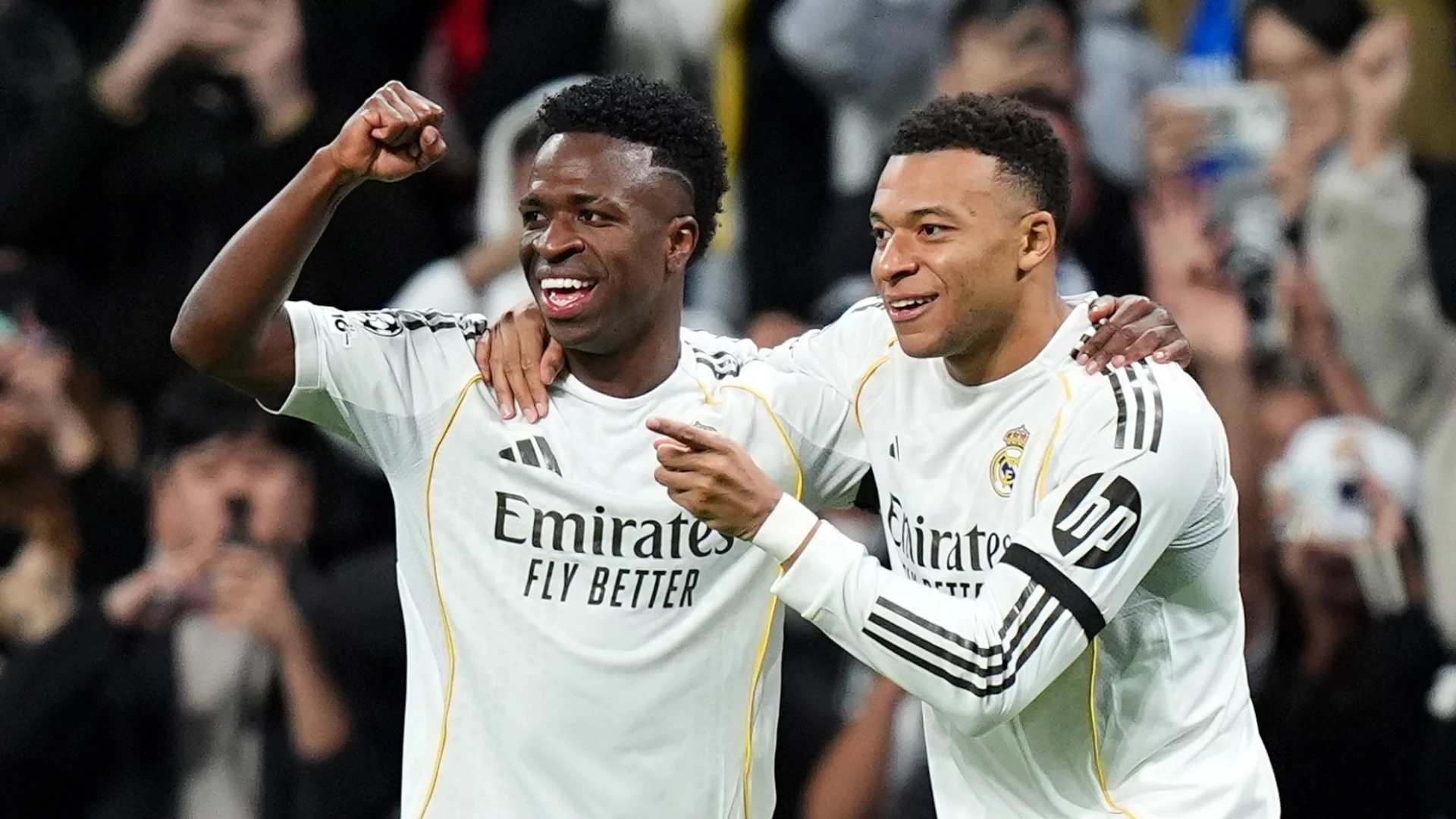 "Скандалният" играч на Бенфика, обвинен в расизъм, може да съди Винисиус и Мбапе, ако докаже невинността си