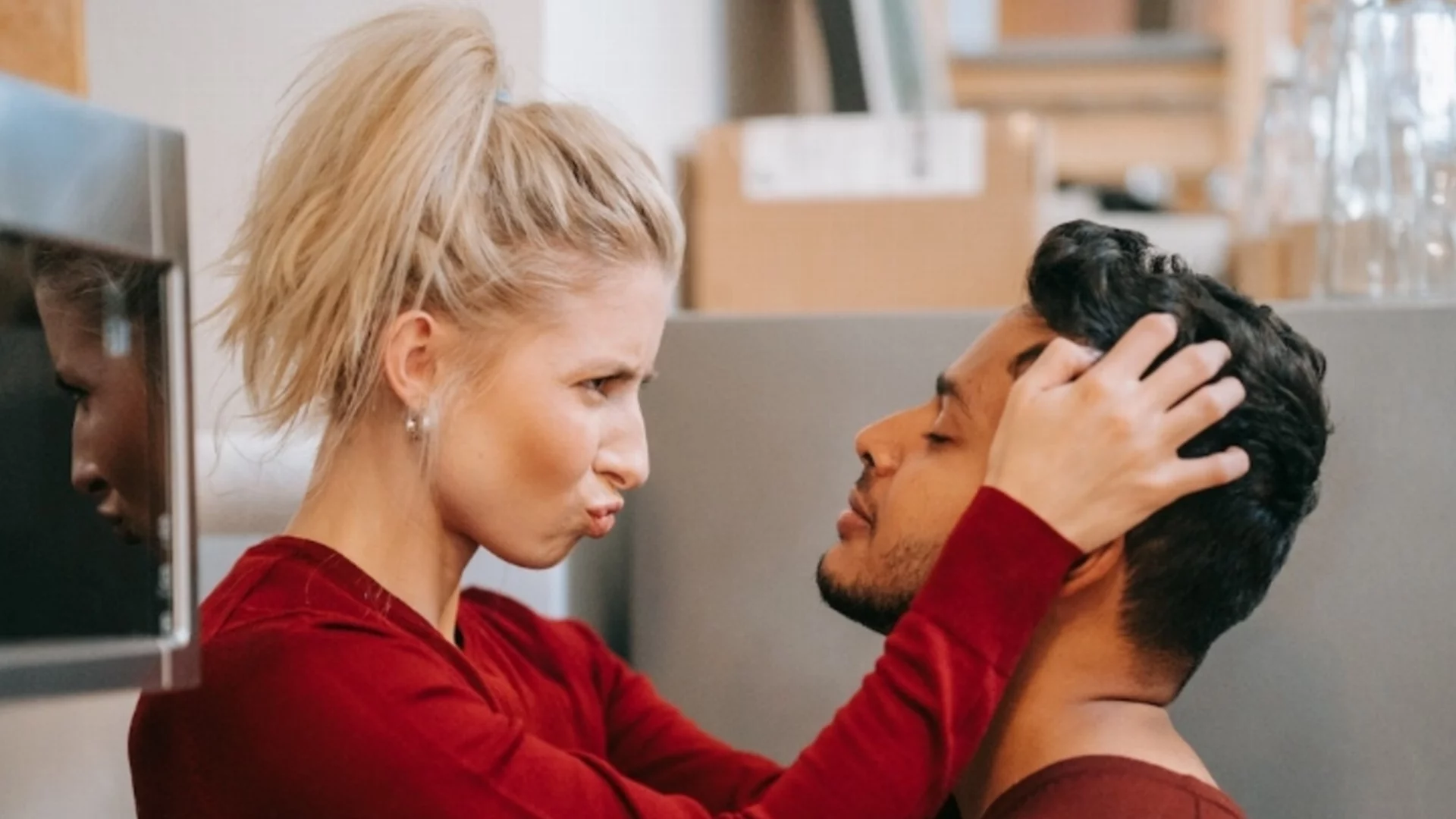 Любовен съвет за всяка зодия за 22 февруари 2026