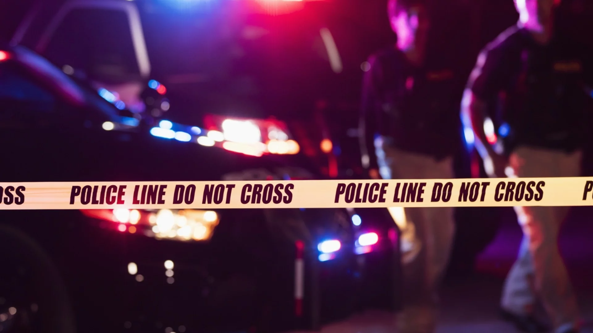 Мъж откри огън по тийнейджъри в Гърция (ВИДЕО)