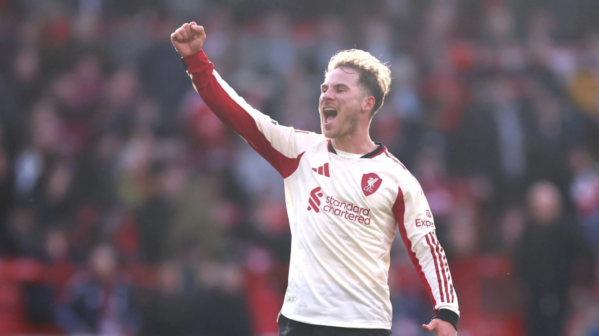 Битката за топ 4 се завърза! Късна драма с ВАР спаси слаб Ливърпул срещу опашкар