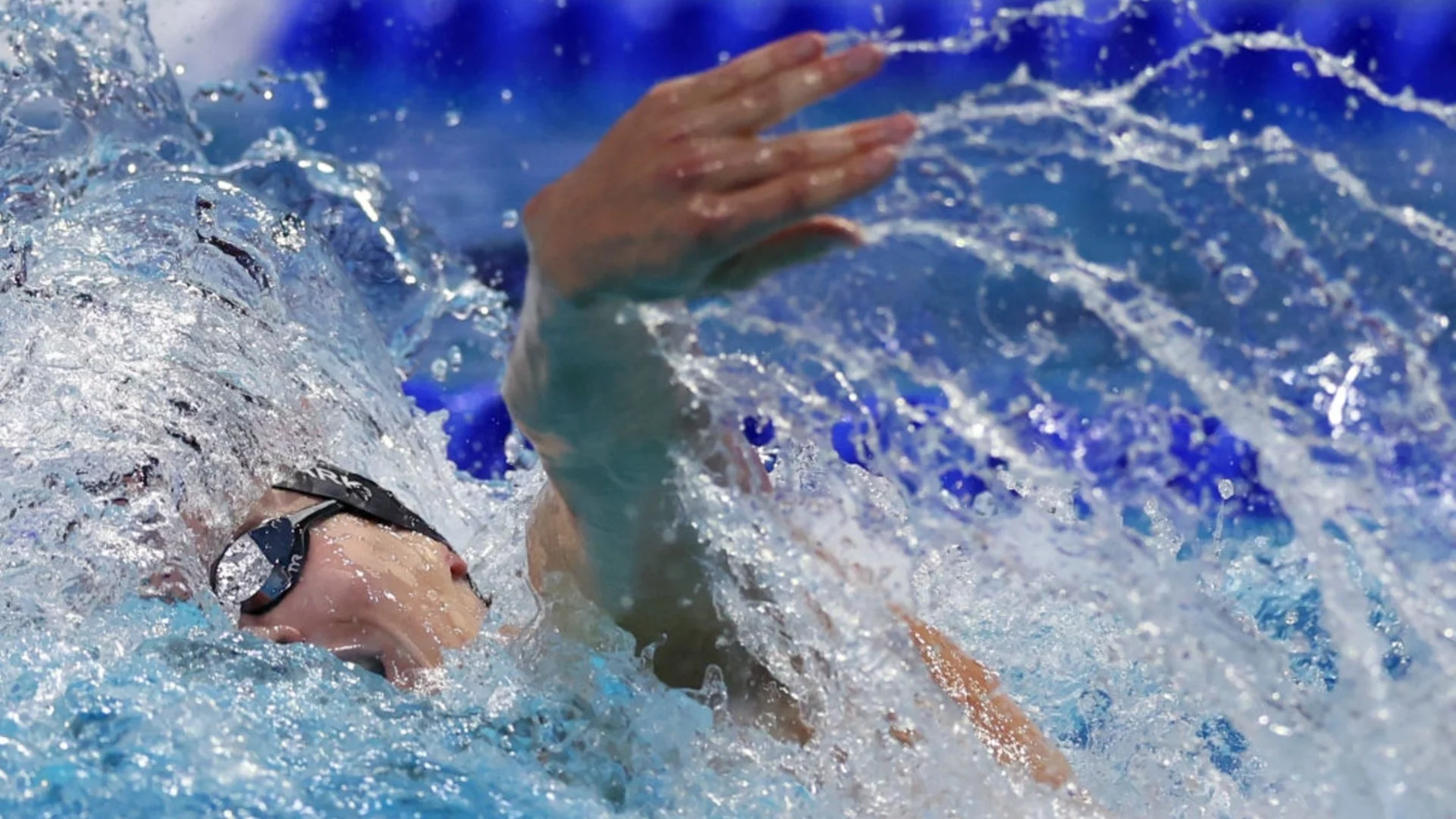 Дете почина по време на плувен турнир в Бургас