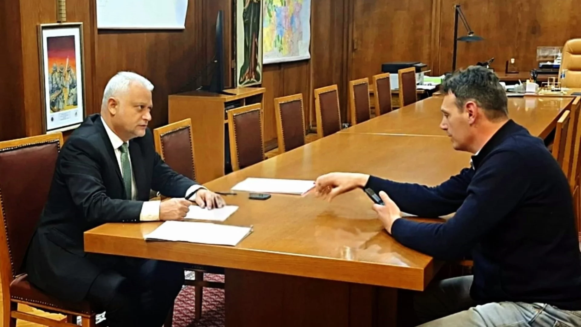 Вътрешният министър е загрижен за кмета на Бистрица