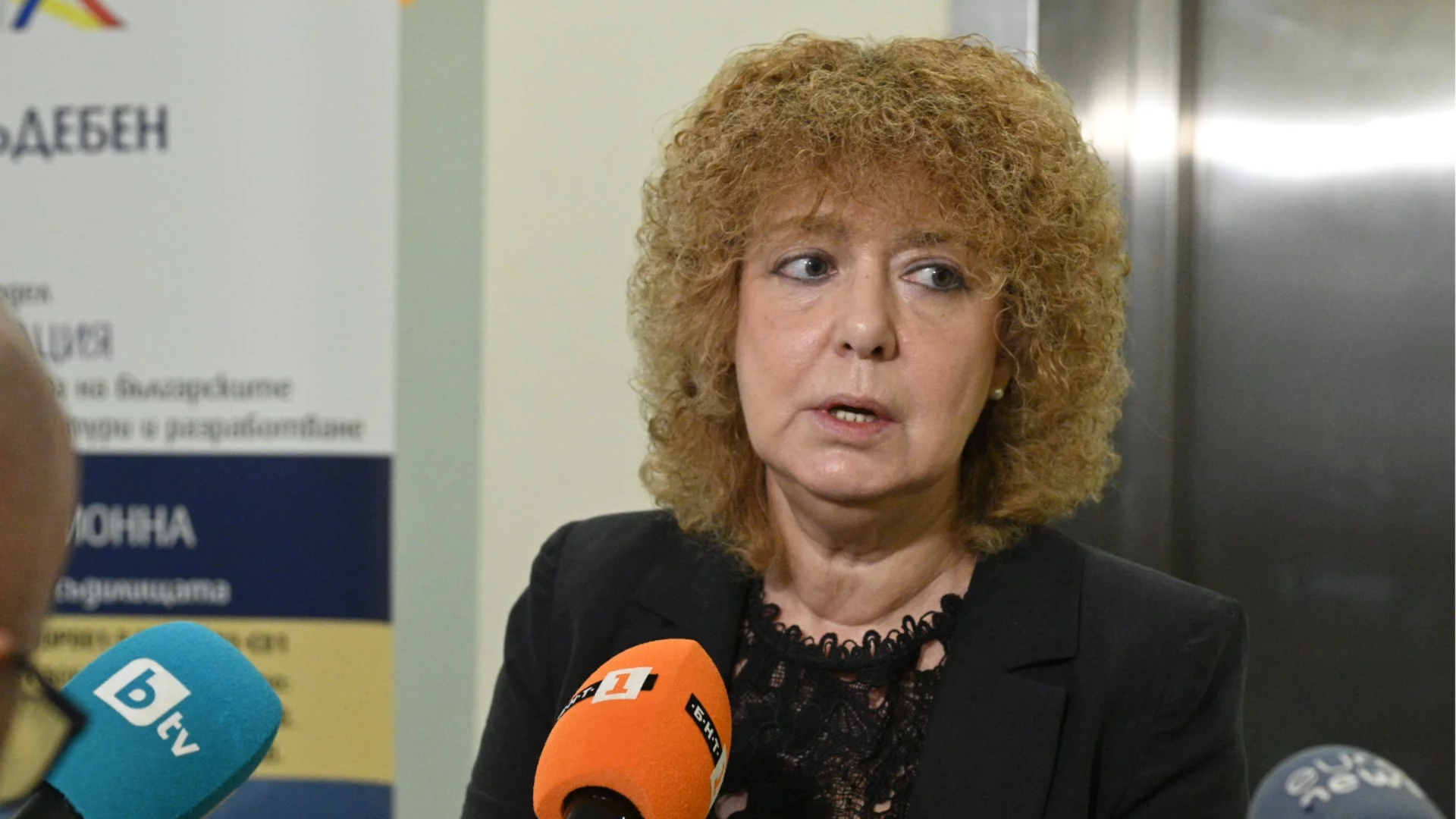 Нелегитимен главен прокурор бойкотира върховния съд - "няма друга" такава държава