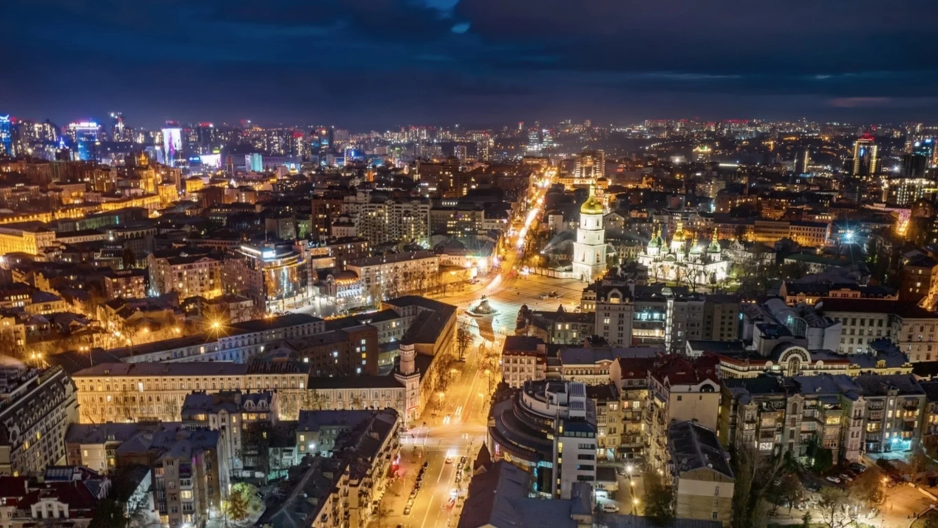 Киев сладко спеше: Украйна си спомня последния полет над мирния град преди инвазията (ВИДЕО)