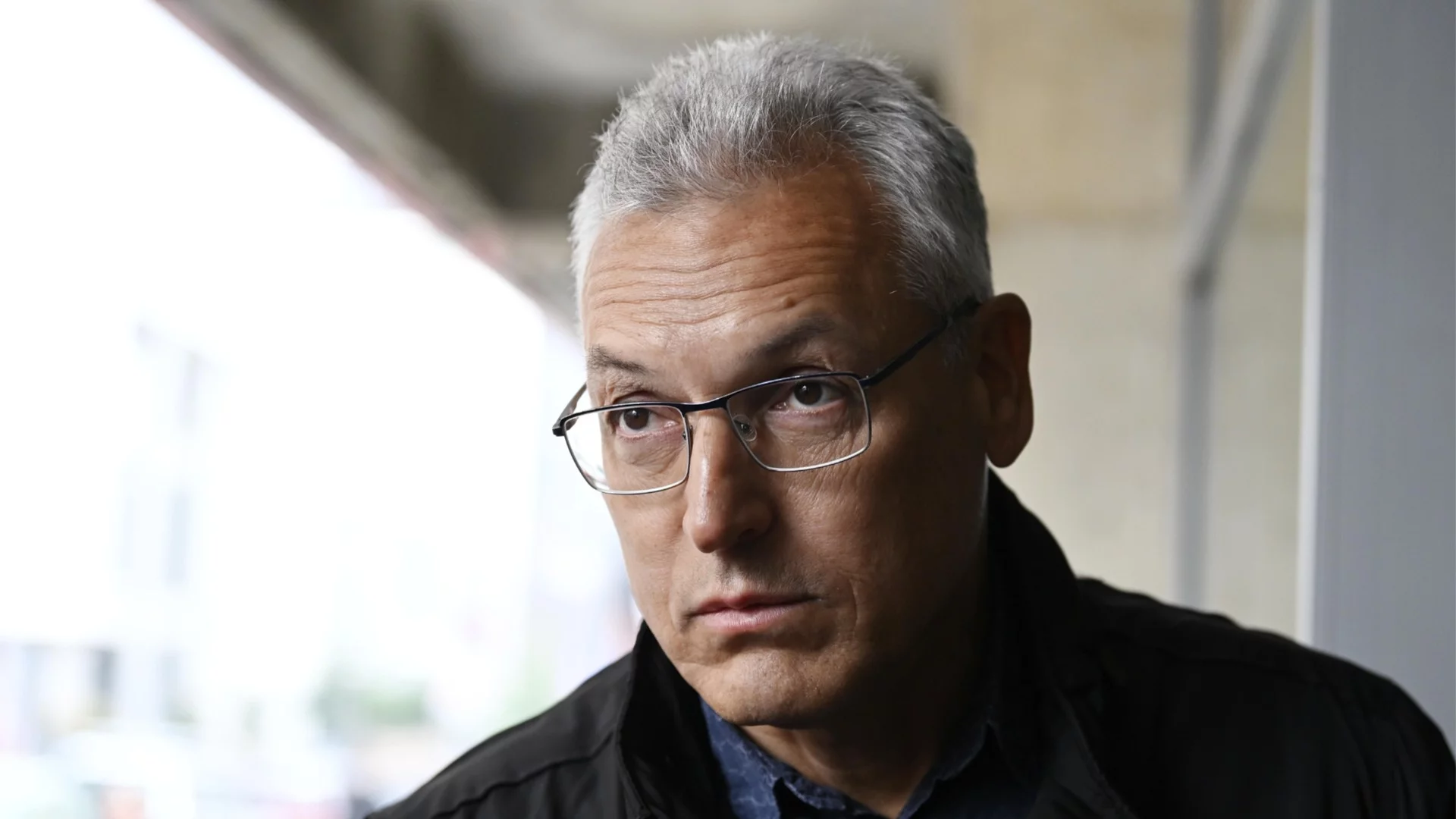 Валери Жаблянов: Демокрацията не е нещо, което може да се плати с пари