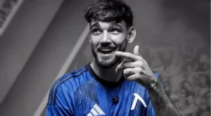 Повсеместен хейт: "Баба ми е по-добра", новият в Левски "не става за нищо"